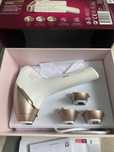 Фотоепилатор Philips Lumea Prestige