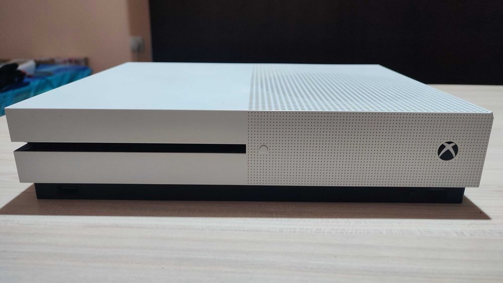 Xbox one S - 500gb