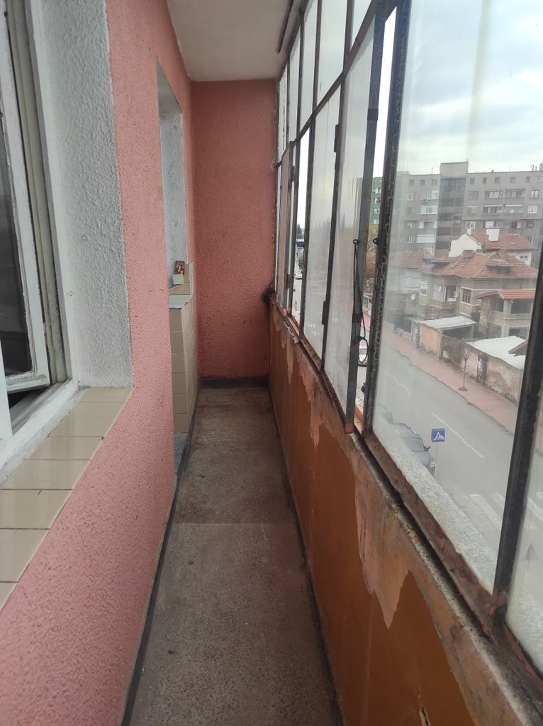 Продава се Тристаен апартамент в Пазарджик, Устрем - 80 кв.м за 1038 €/кв.м - Снимка #4