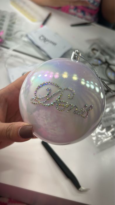 Globuri personalizate