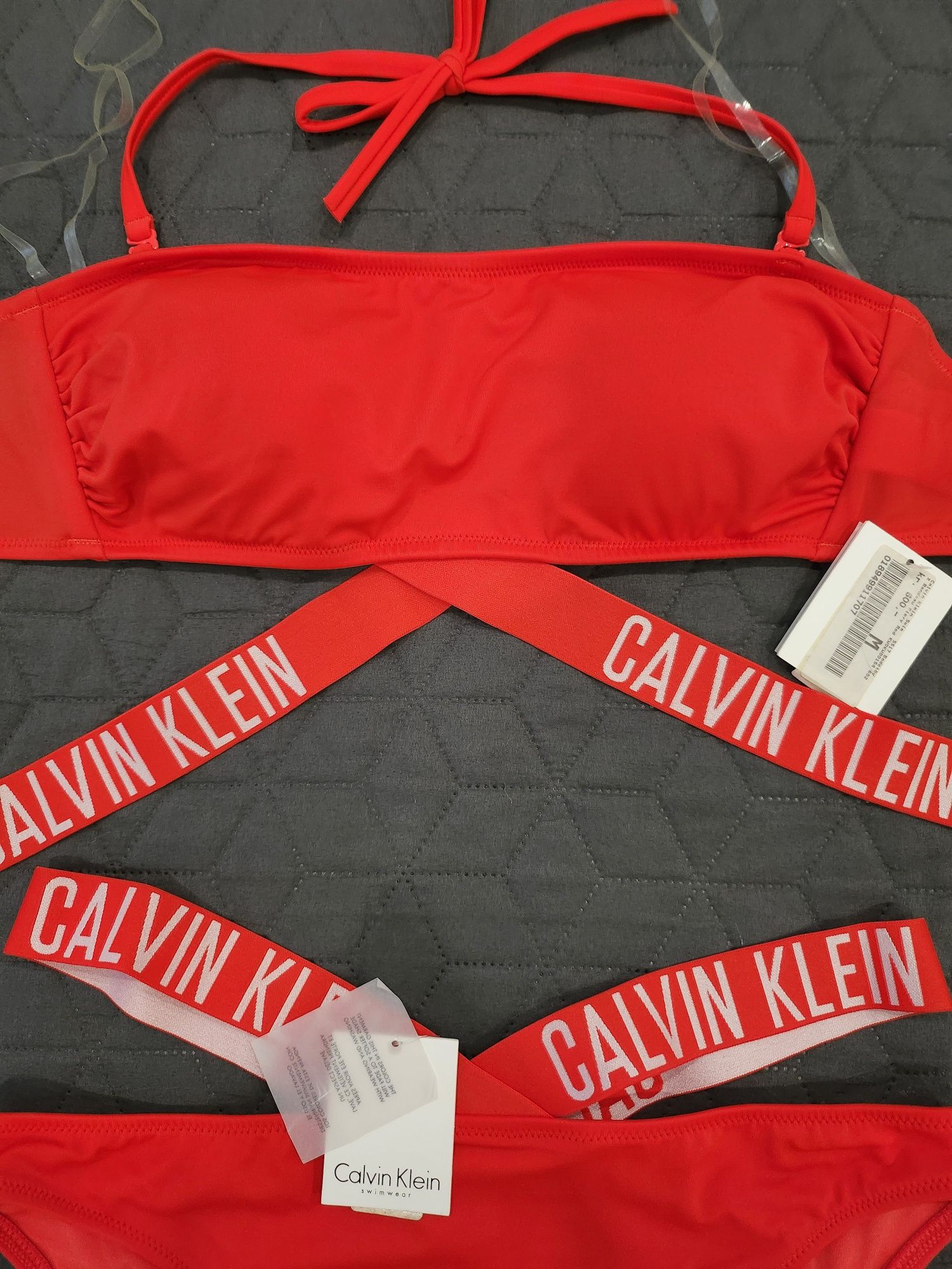 Ново! Calvin Klein! Оригинален дамски бански!