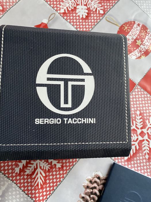 Часы наручные