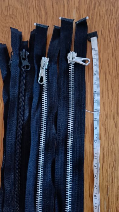 Fermoare negre detasabile