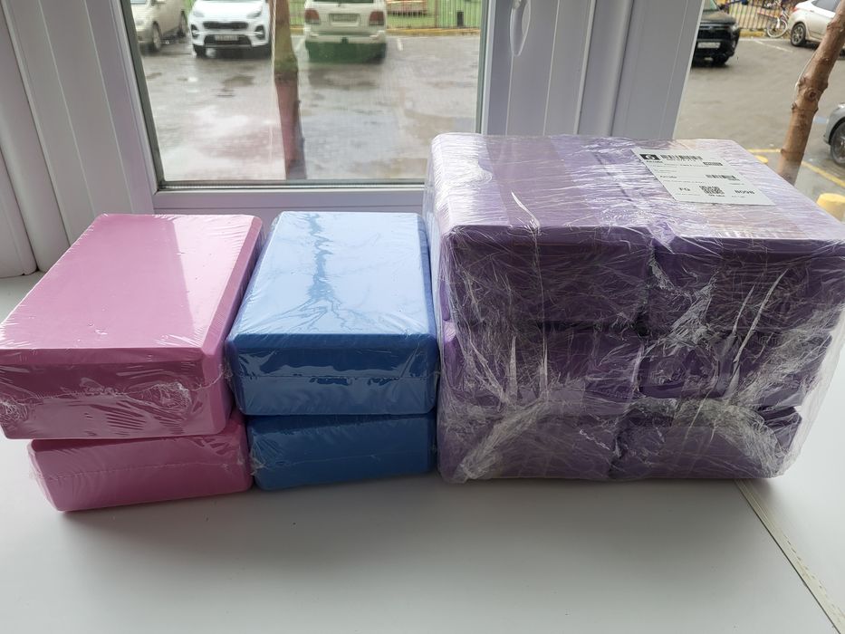 Кирпичи для йоги, растяжки