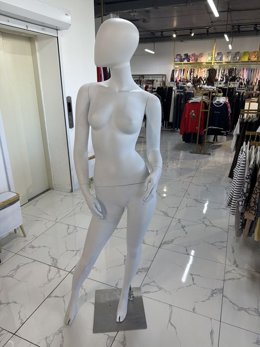 Манекен в хорошем состоянии
