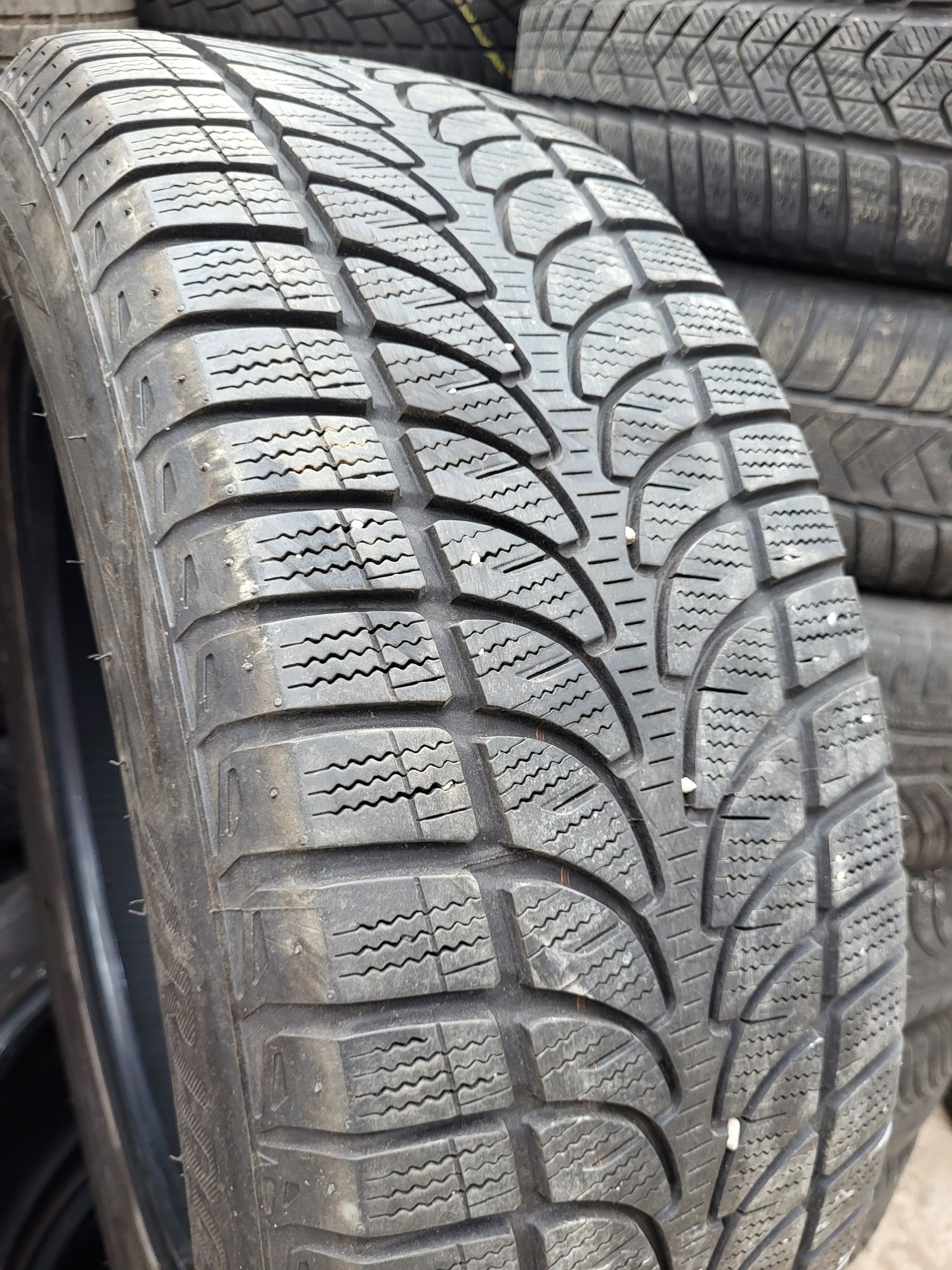 4 бр зимни 235/60/18 Bridgestone зимни гуми