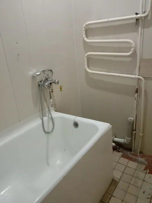 ПРОДАЖА: 1/1/4 на массиве ТТЗ-1 средний ремонт