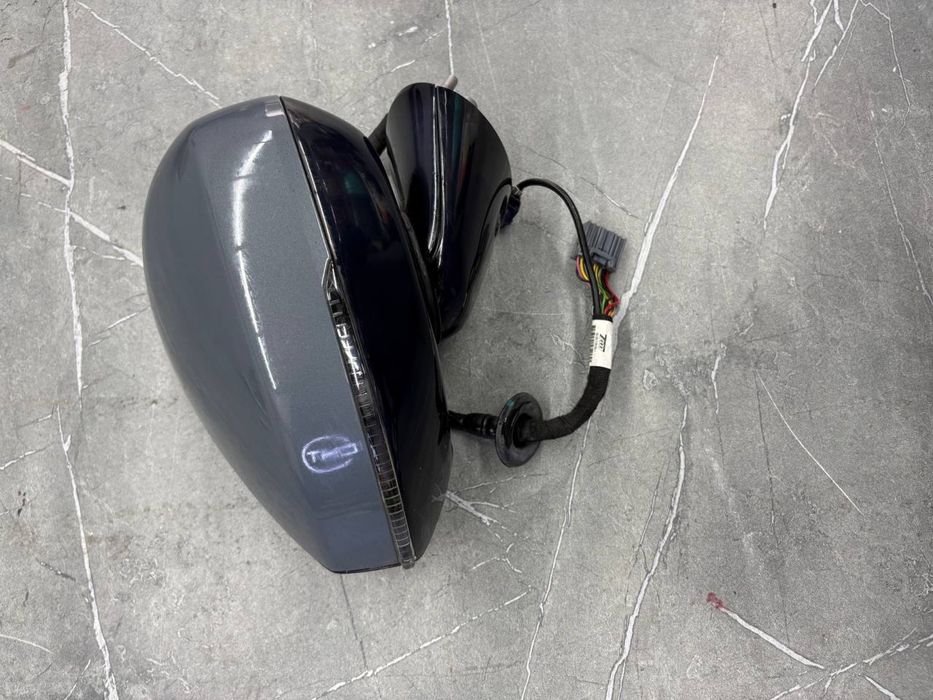 Polestar 2 боковое зеркало с 360’ камерой левый правый и передные фары