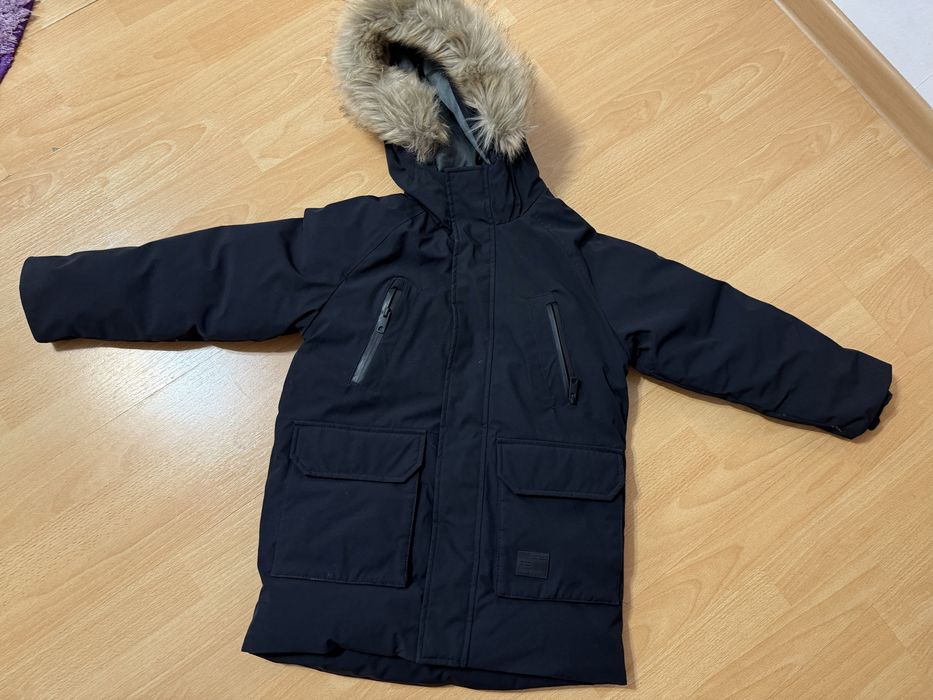 Geaca Zara pene/puf marimea 128