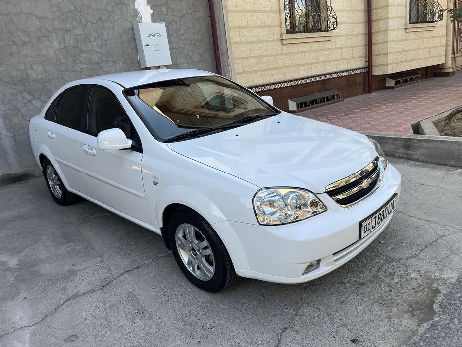 Ласетти 1,8 идеальный