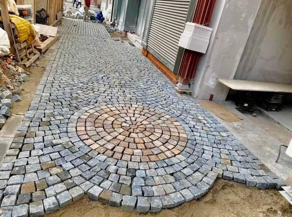 Piatră cubică Andezit, mă deplasez oriunde în Țară