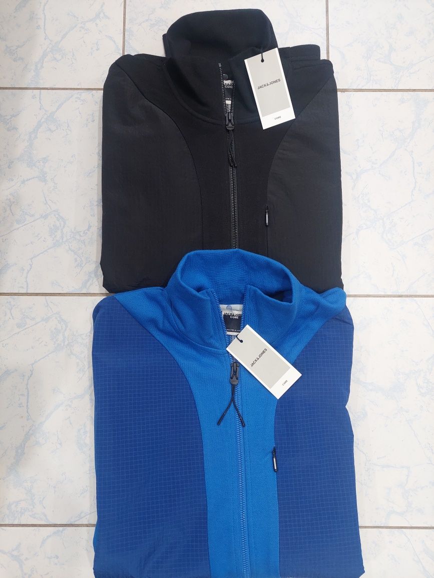 Bluze barbati L Jack&Jones