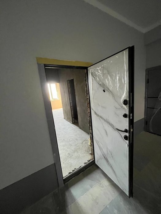 1 xonali uy Jizzax shahar prospektda Dream house