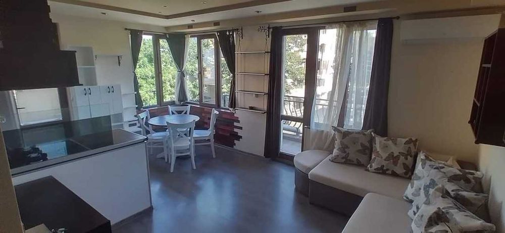 Продава се Двустаен апартамент в Пловдив, Въстанически - 60 кв.м за 1617 €/кв.м - Снимка #2