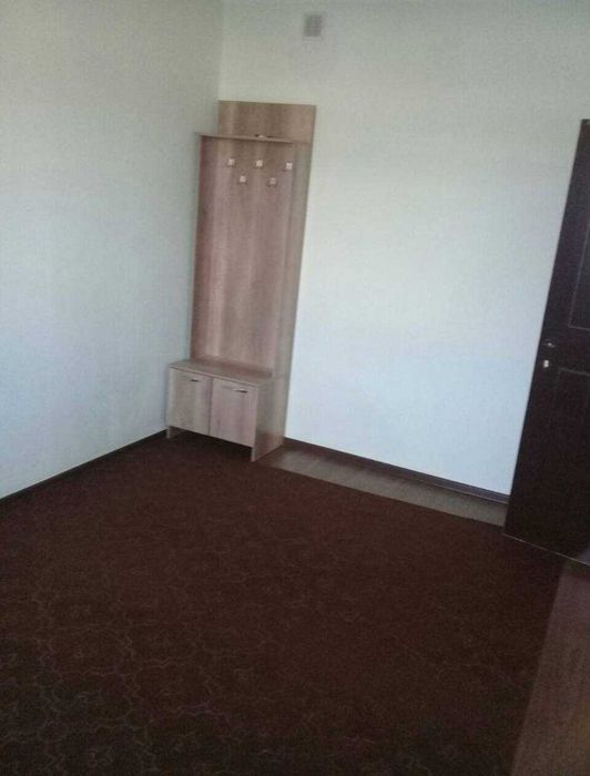 Сдается коттедж 2 соток имеется 3 комнат Ориентир Битонка