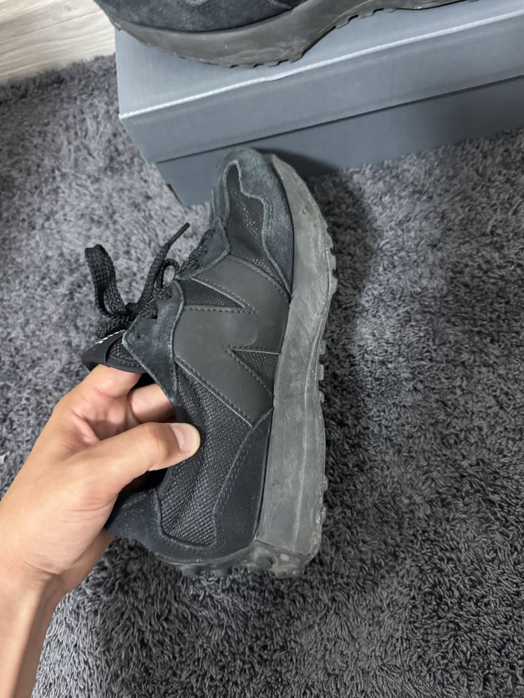 New balance 327.