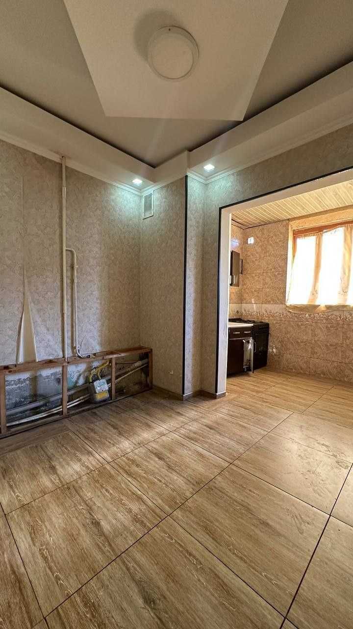 Кушбеги Улучшенка 2/5/5 балкон 2/6 Ориентир Азия Маркет