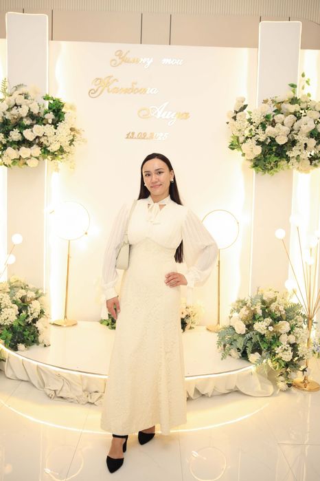 Платье в хорошем состоением