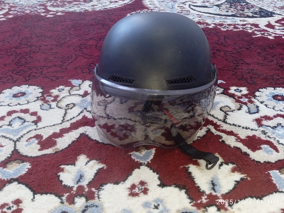 Каска от электро велика