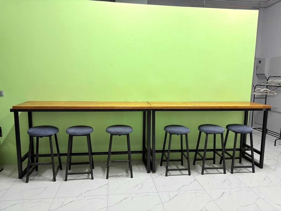 Барная стойка из натурального дерева