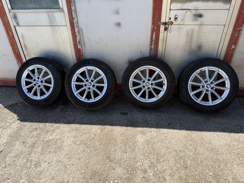 Set jante aliaj BMW X1 F48, X2 F39 cu cauciucuri iarna 225/55R17 si senzori presiune
