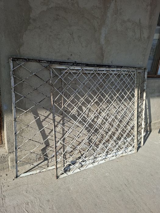 Решётки б/у железные,советские