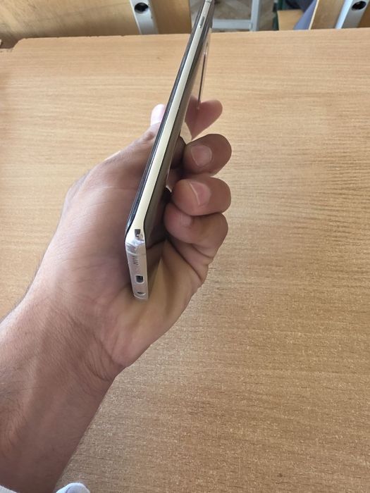 Samsung s10 +   512 Gb