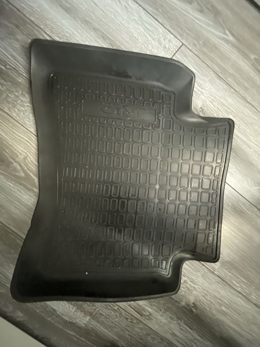 Заводской Полик kia RİO