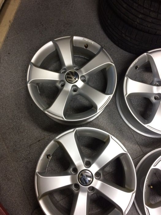 4бр. оригинални джанти VW Touran 16" 5x112