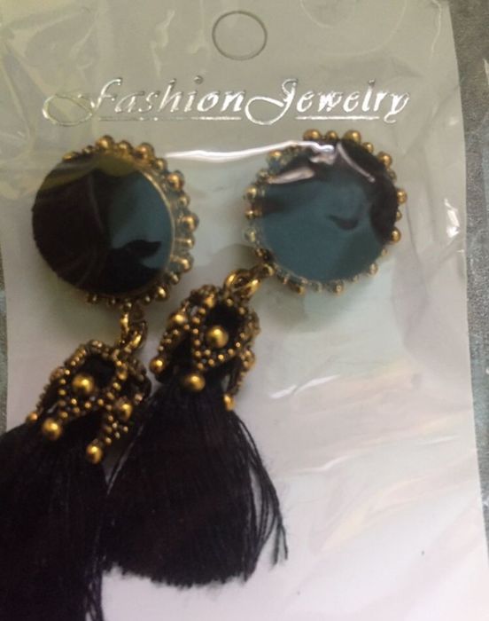 Обеци пискюл - 3чифта - 9лв.