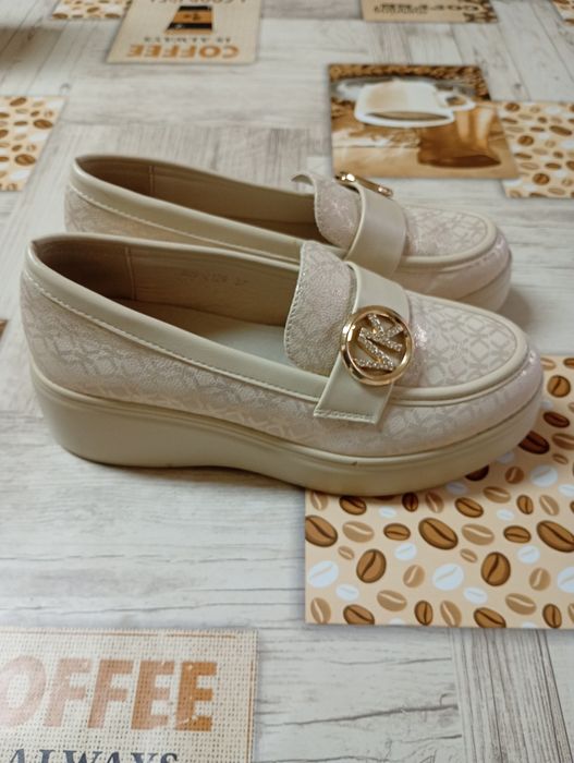 Pantofi ca noi Nr.37