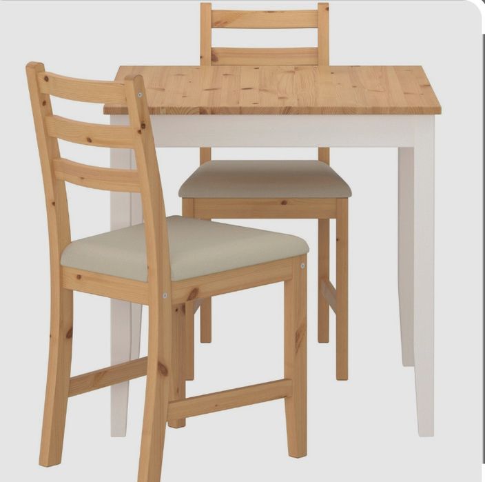 Трапезна Маса Икеа с 4 стола