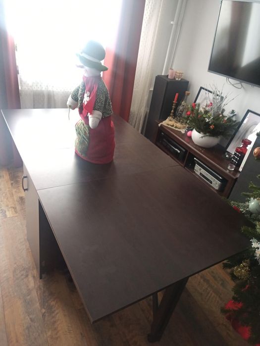 Masa plianta cu spatiu depozitare scaune - wenge