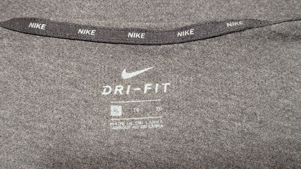 Bluza NIKE bărbat mărimea XL bluză