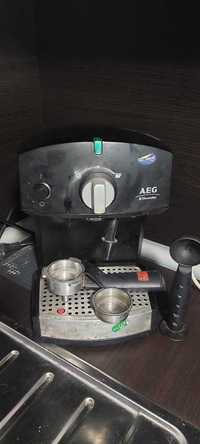 Кафемашина AEG за еспресо кафе