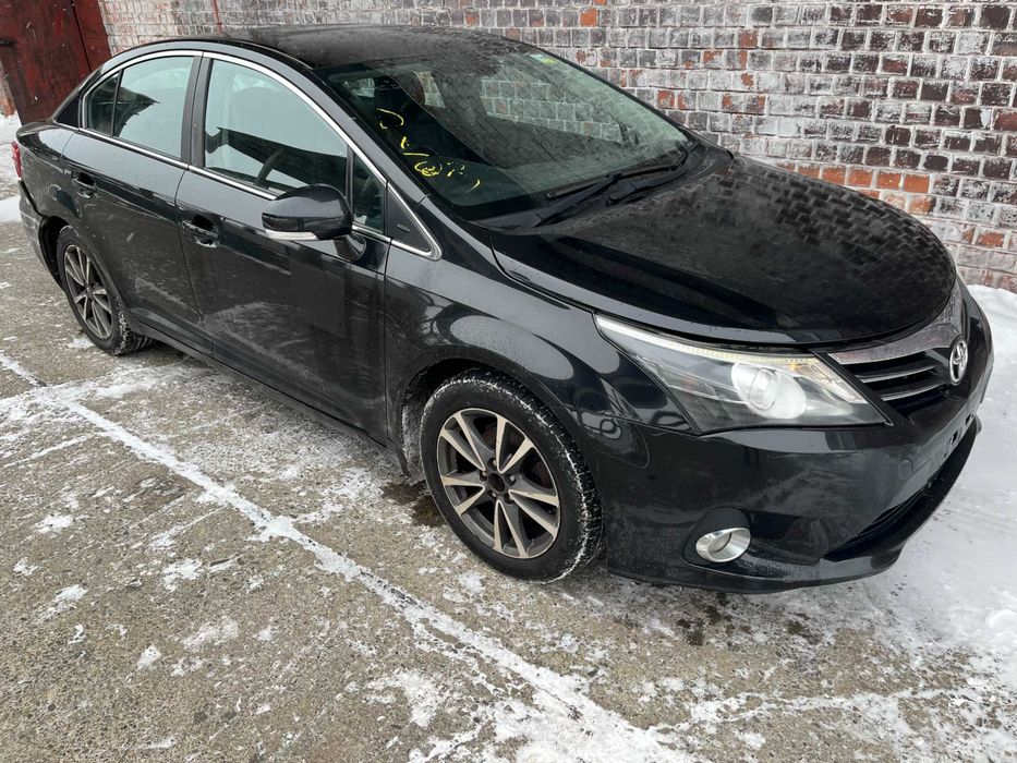 fuzeta si piese toyota avensis t27 2014 din dezmembrari