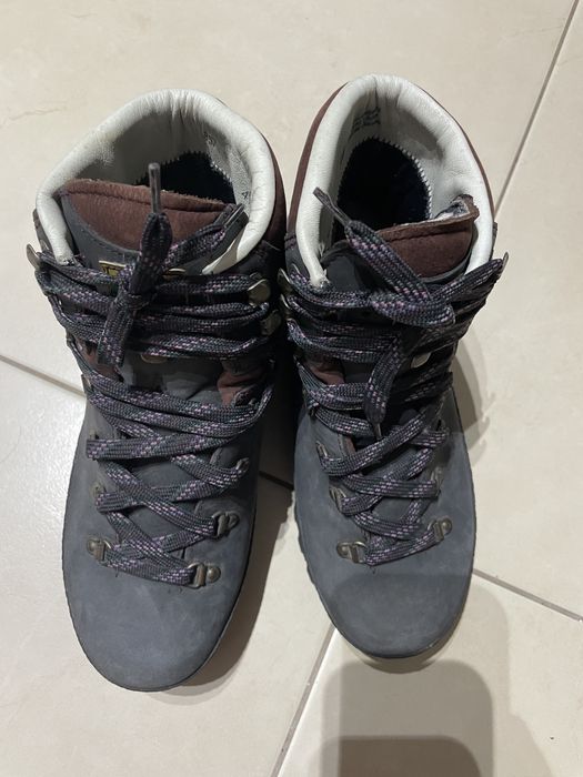 Bocanci Meindl dama impecabili