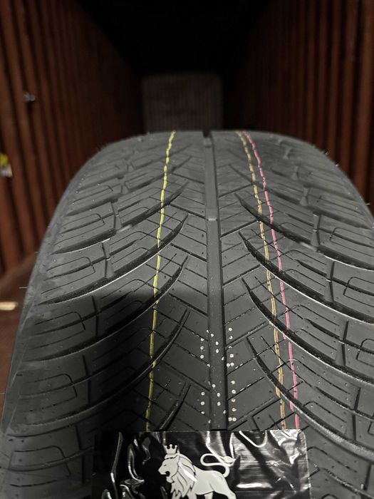 Нови всесезонни гуми ARIVO CARLORFUL A/S 225/40R19 93W XL НОВ DOT