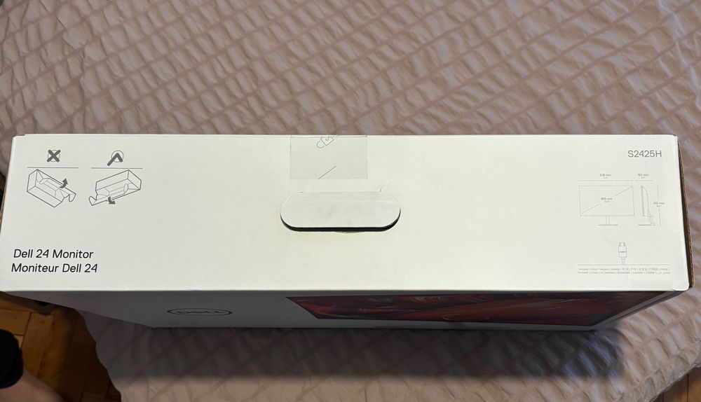 NEW, in box Dell Monitor 24" S2425H