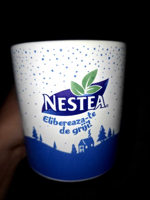 Căni pentru cafea ,ceai si 2 suporturi pentru lumânare
