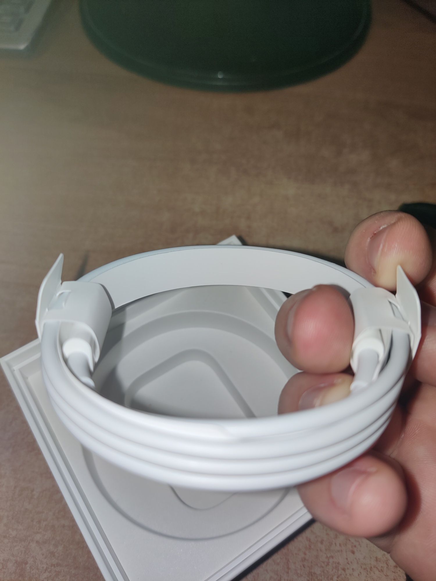 Кабель apple USB tipe-c - lightning 1