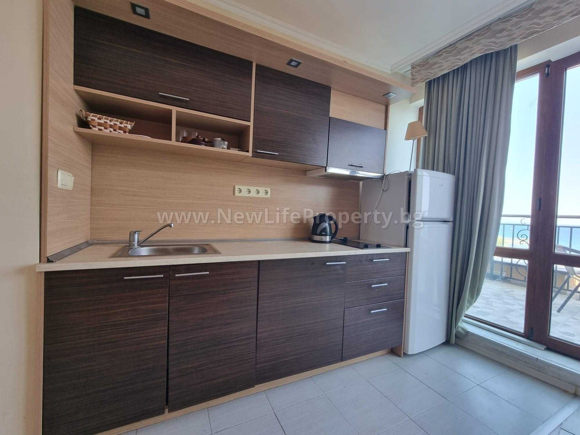 Двустаен апартамент с гледка море в „Grand Hotel St. Vlas“, Свети Влас