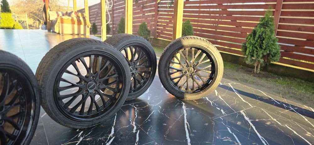 Jante r18 ET40 5X112 CAUCIUCURI noi iarna