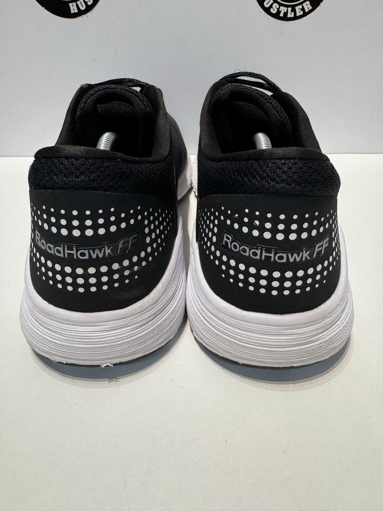 Маратонки ASICS .Номер 45