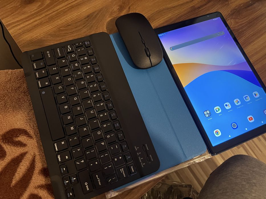 Tableta / Tablete Android 4 GB RAM 8GB RAM 20GB RAM