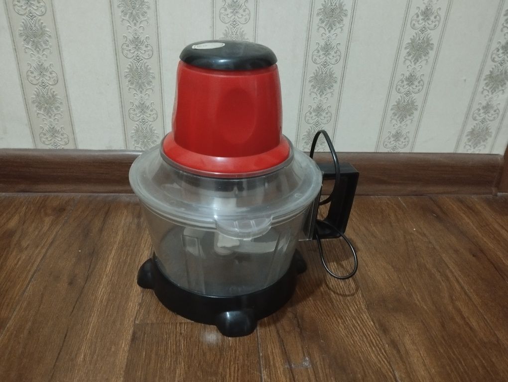 Кухонный комбайн за 150000