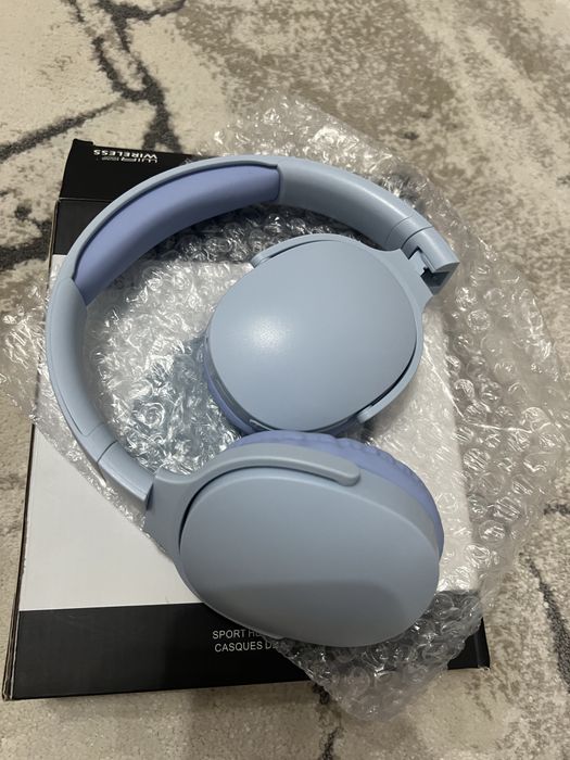 Vand casti wireless over ear