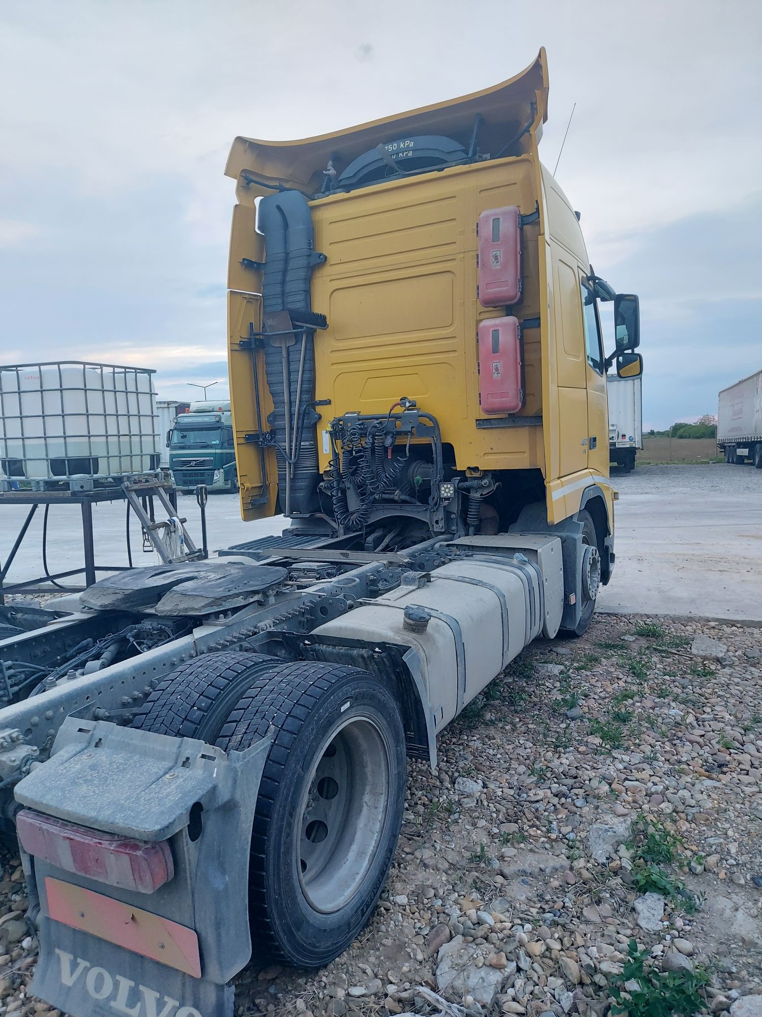 Volvo fh 12 2012