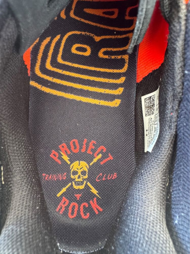 Under Armour Project Rock 6