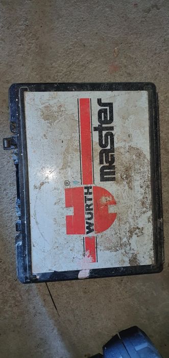 Bormasina wurth cu acumulator